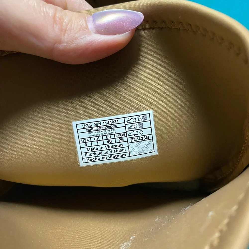 Ugg Classic Dipper